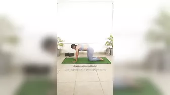 El secreto para dar el paso adelante en la postura de yoga, el perro boca abajo (Parte 1) #yoga