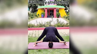 Stretching exercise by Alka Shrivastava #streatching exercise#yogateacher #asana #yogapose #yoga