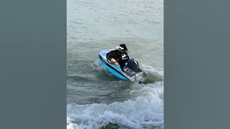 RUSH WAVE BOAT，Two-seater, flexible operation#rushwave #Surfing #kartboat #rushwaveboat