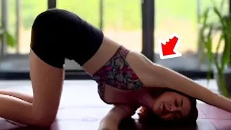 Yoga girl flexibility and stretching 4