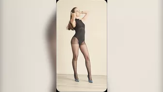 TRY ON HAUL VIDEO PORTRAIT:Pantyhose, Stockings,Tights,Heels,Leotard,Lingerie,Bodysuit (Vertical 4K)