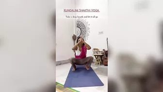 Practice with me #yoga #kundaliniyoga #love #yogapractice #ytshots #ytshortsindia