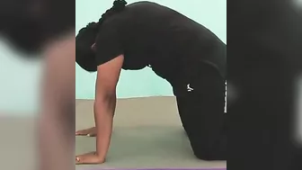 பெண்கள் முதுகுவலி குறைய தினமும் இந்த பயிற்சி செஞ்சு பாருங்க! #yoga #daily #shortsfeed