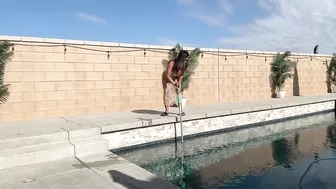 4K] POOL CLEANING IN TRANSPARENT LINGERIE