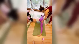 Assisted Middle Split ! ♥️????‍ !#shorts #fitness #yoga