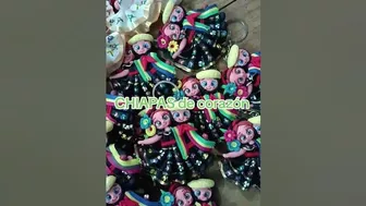 Chiapanecas y parachicos elaborado con pasta flexible. #tuxtlagutierrez