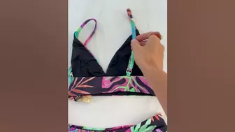 Biquini top sustentação + calcinha borboleta estampa floral #biquini #praia #modapraia Geko Bikinis