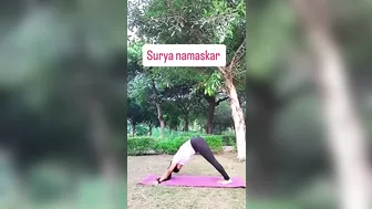 #suryanamaskar #yoga #motivation #asana #yogaasana #trending #asanapractice #shortvideo #yogi #fit