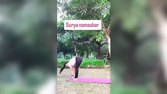 #suryanamaskar #yoga #motivation #asana #yogaasana #trending #asanapractice #shortvideo #yogi #fit