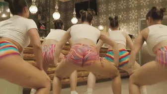 OMG ????El mejor baile de Chicas bailan twerk Dale mami choca sandungueo